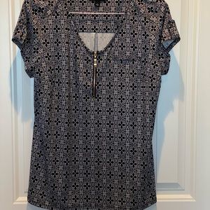 Roz & Ali black:white pattern blouse